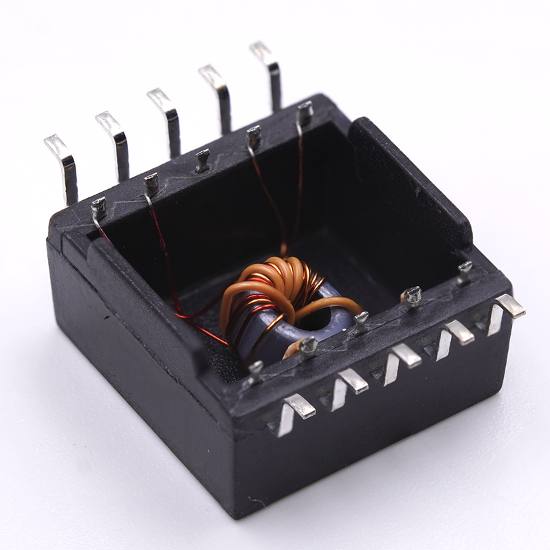 共模扼流線圈丨200uH 1:1 比例棒式扼流電感 | 300mA，RoHS，-40°C 至 +125°C